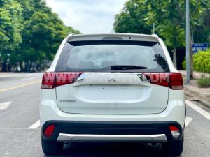 Xe Mitsubishi Outlander 2.0 CVT 2018