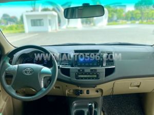 Xe Toyota Fortuner 2.7V 4x2 AT 2012