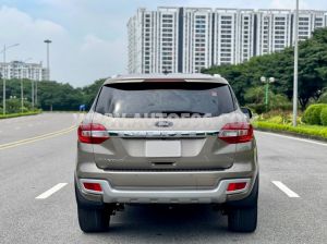 Xe Ford Everest Titanium 2.0L 4x2 AT 2021