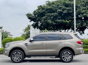 Xe Ford Everest Titanium 2.0L 4x2 AT 2021