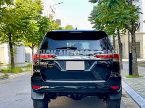 Xe Toyota Fortuner 2.4G 4x2 AT 2019