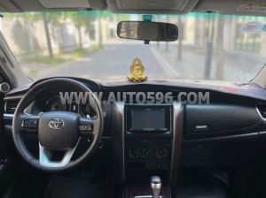 Xe Toyota Fortuner 2.4G 4x2 AT 2019