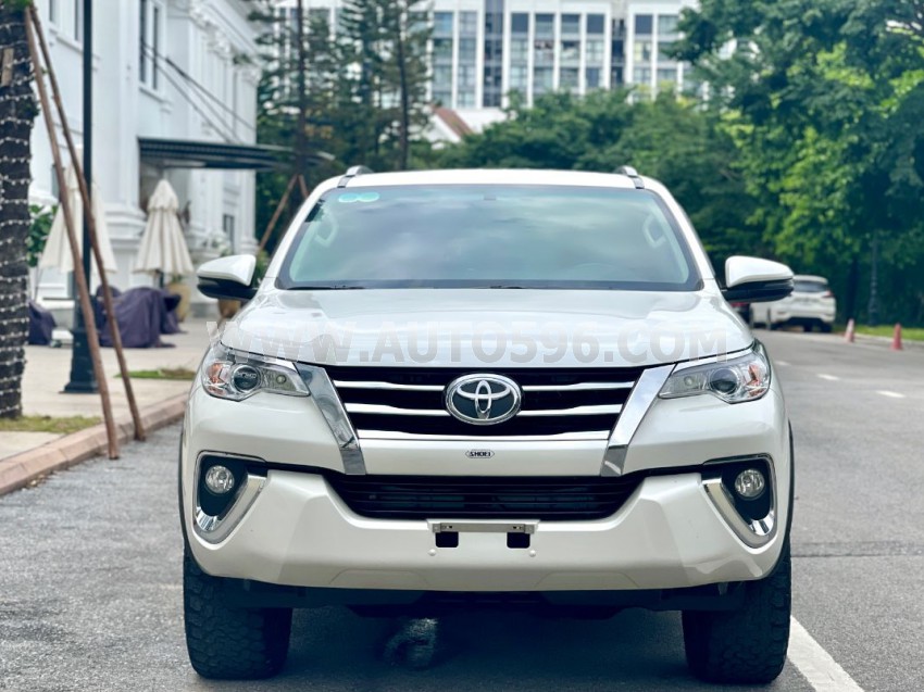 Toyota Fortuner 2.4G 4x2 AT 2019