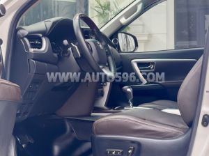 Xe Toyota Fortuner 2.4G 4x2 AT 2019