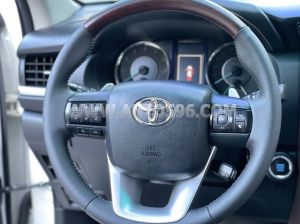 Xe Toyota Fortuner 2.7V 4x2 AT TRD 2019