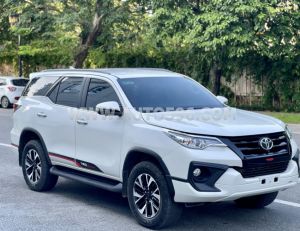 Xe Toyota Fortuner 2.7V 4x2 AT TRD 2019