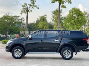 Xe Mitsubishi Triton 4x4 MT 2017