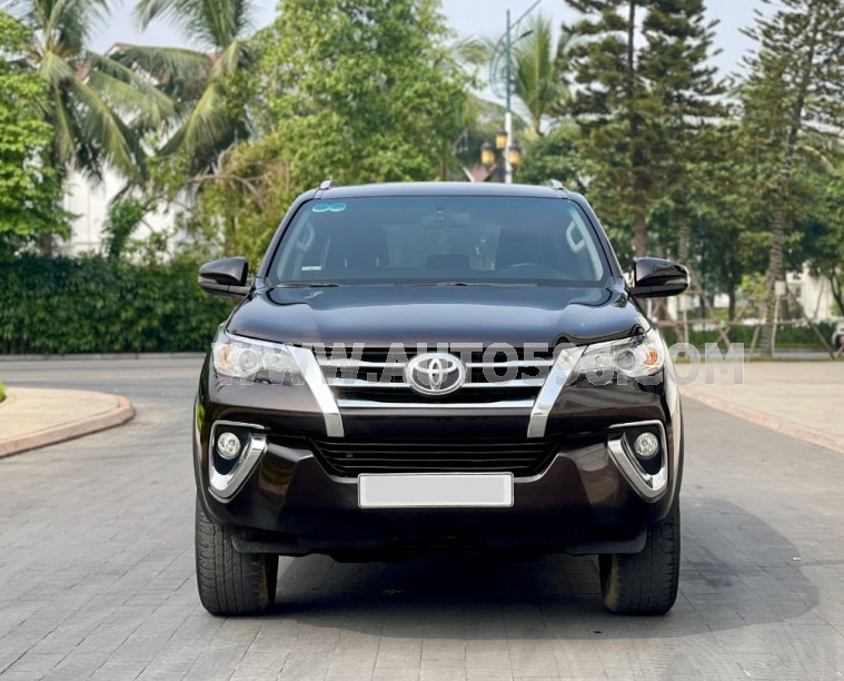 Toyota Fortuner 2.4G 4x2 AT 2018