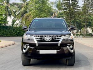 Xe Toyota Fortuner 2.4G 4x2 AT 2018