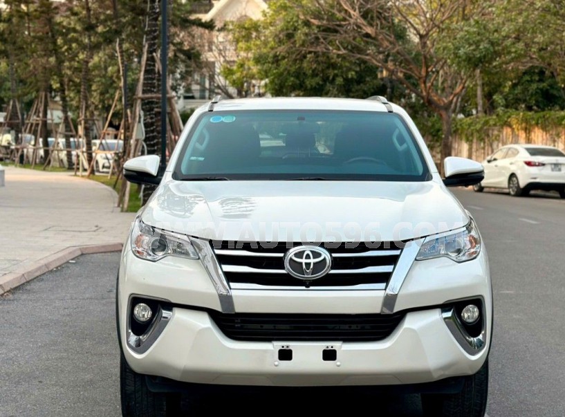 Toyota Fortuner 2.7V 4x2 AT 2018