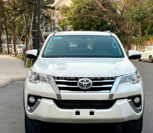 Xe Toyota Fortuner 2.7V 4x2 AT 2018