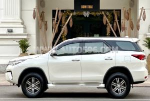 Xe Toyota Fortuner 2.7V 4x2 AT 2018