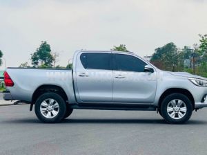 Xe Toyota Hilux 3.0G 4x4 AT 2016