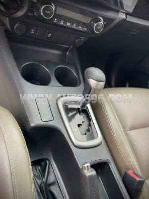 Xe Toyota Hilux 3.0G 4x4 AT 2016