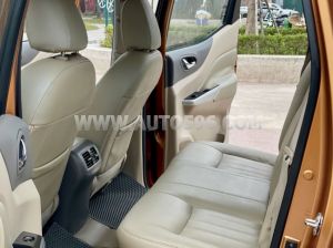 Xe Nissan Navara EL 2.5 AT 2WD 2017