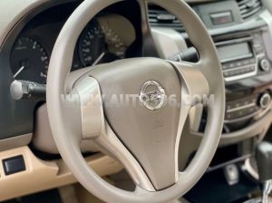 Xe Nissan Navara EL 2.5 AT 2WD 2017