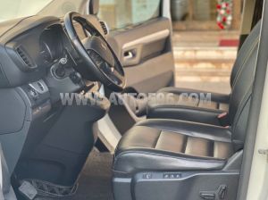 Xe Peugeot Traveller Luxury 2019
