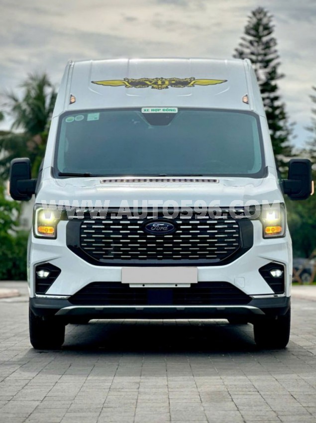 Ford Transit Premium 2024