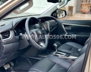 Xe Toyota Fortuner 2.4G 4x2 AT 2021