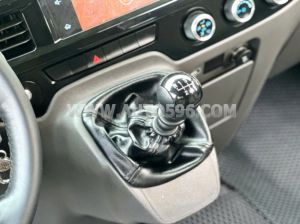 Xe Ford Transit Tiêu chuẩn 2023