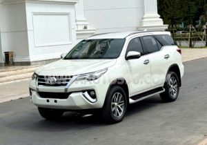 Xe Toyota Fortuner 2.8V 4x4 AT 2018