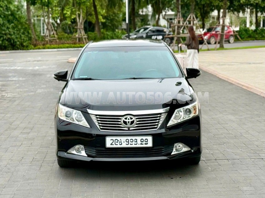 Toyota Camry 2.5Q 2014