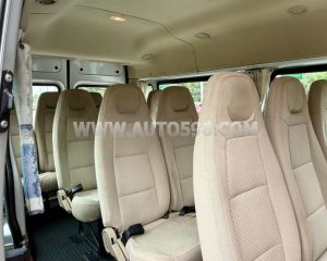 Xe Ford Transit SVP 2020