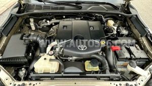 Xe Toyota Fortuner 2.4G 4x2 AT 2021