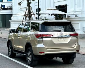 Xe Toyota Fortuner 2.4G 4x2 AT 2021