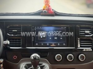 Xe Ford Transit Tiêu chuẩn 2022