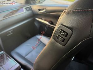 Xe Toyota Camry 2.5Q 2015