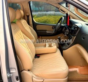 Xe Hyundai Grand Starex 2.5 MT 2015