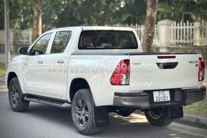 Xe Toyota Hilux 2.4L 4x2 AT 2020