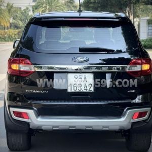 Xe Ford Everest Titanium 2.0L 4x4 AT 2019