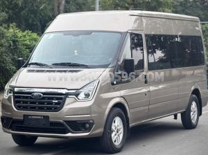Xe Ford Transit Tiêu chuẩn 2022