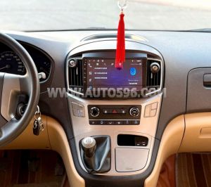 Xe Hyundai Grand Starex 2.5 MT 2015