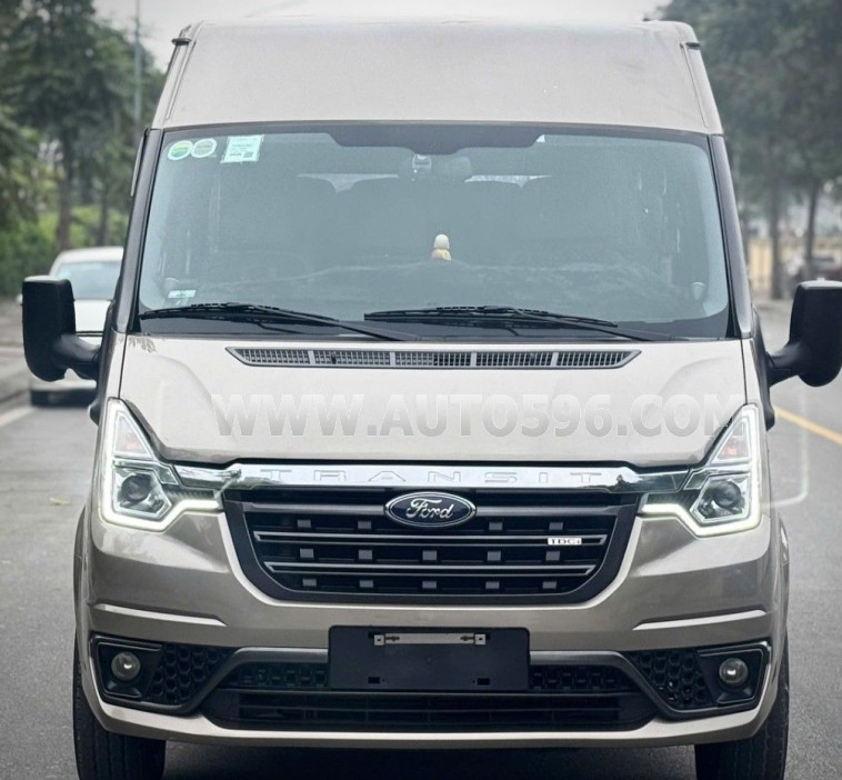 Ford Transit Tiêu chuẩn 2022
