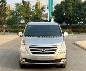 Xe Hyundai Grand Starex 2.5 MT 2015