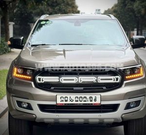 Xe Ford Everest Titanium 2.0L 4x2 AT 2021