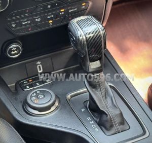 Xe Ford Everest Titanium 2.0L 4x4 AT 2019