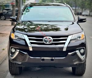 Xe Toyota Fortuner 2.7V 4x2 AT 2017