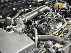 Xe Toyota Fortuner 2.7V 4x2 AT 2017