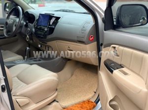 Xe Toyota Fortuner 2.7V 4x2 AT 2012