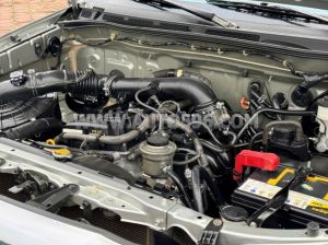 Xe Toyota Fortuner 2.7V 4x2 AT 2012