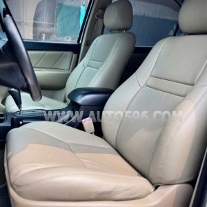 Xe Toyota Fortuner TRD Sportivo 4x2 AT 2015