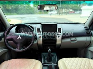 Xe Mitsubishi Pajero Sport D 4x2 MT 2016