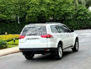 Xe Mitsubishi Pajero Sport D 4x2 MT 2016