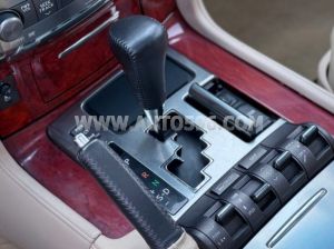Xe Lexus LX 570 2008