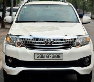 Xe Toyota Fortuner TRD Sportivo 4x2 AT 2015