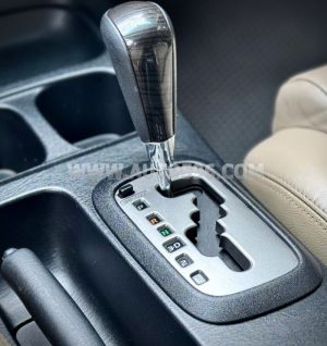 Xe Toyota Fortuner 2.7V 4x2 AT 2015
